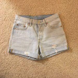 Levi’s 501 shorts